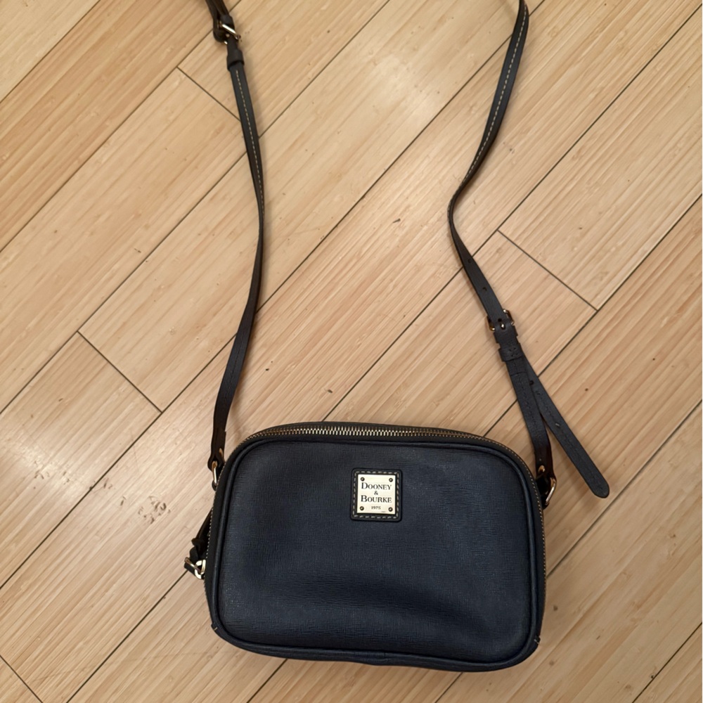 Dooney & Bourke grey crossbody